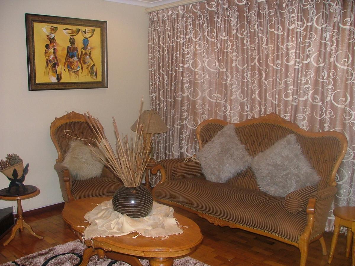 Mbalentle Guesthouse Bishop Lavis Zewnętrze zdjęcie
